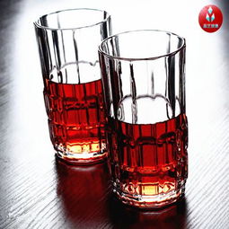 廠家直銷創意洋酒杯 高方格花紋透明玻璃杯，日用百貨促銷禮品之選